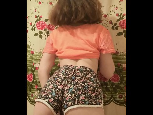❤️ Sexy young babe stripping off her shorts on camera Super porn at porn en-us.pornobot.ru ☑